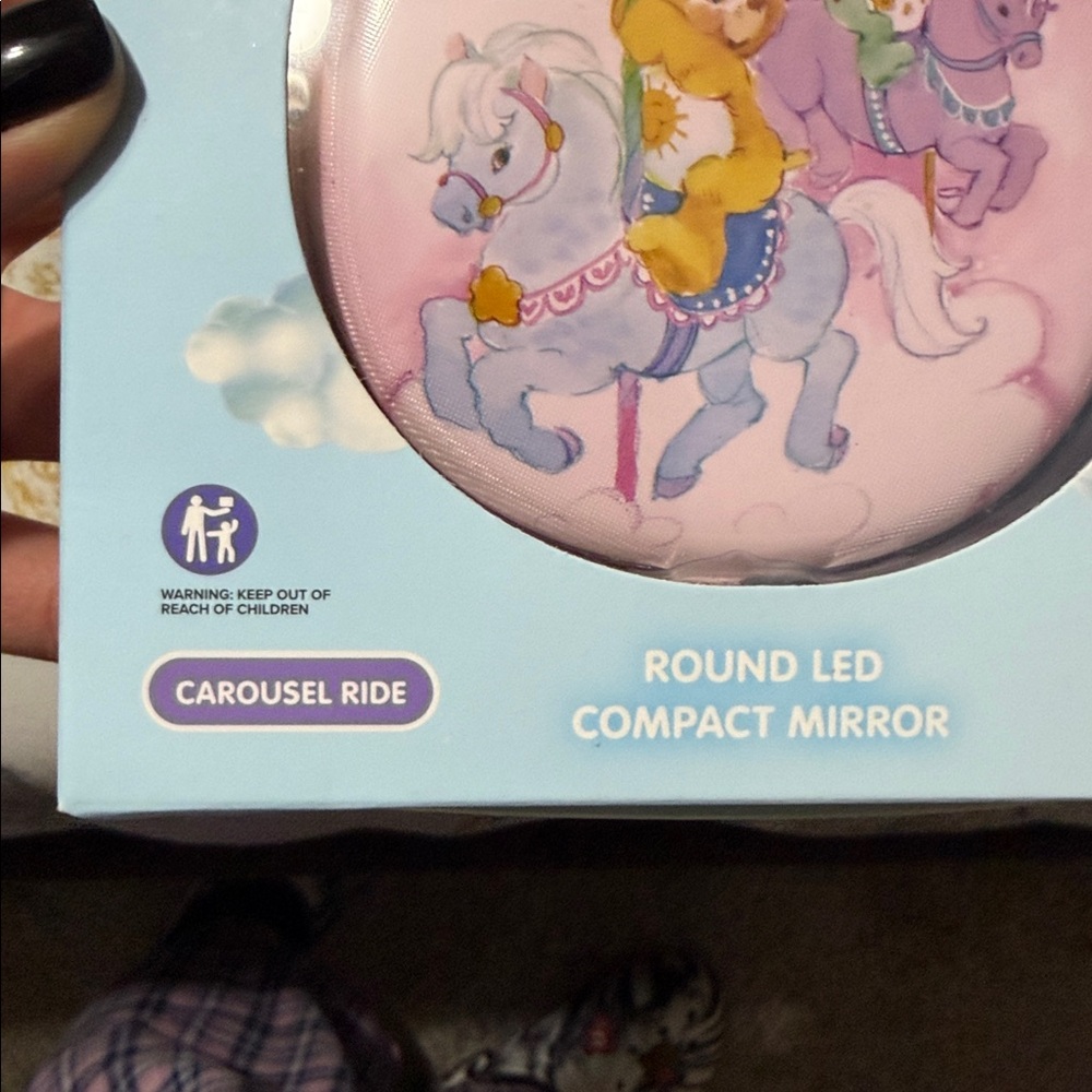 Care Bears Round LED Compact Mirror NO OFFERS - Picture 3 of 5